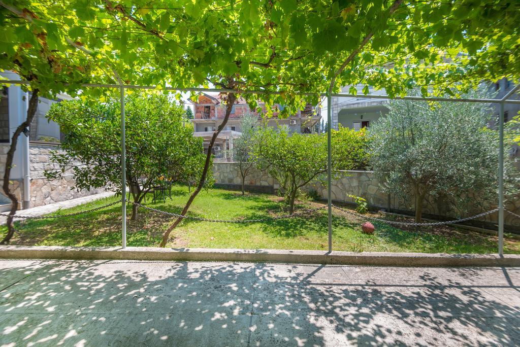 Apartmani Krgusic Tivat Exterior foto