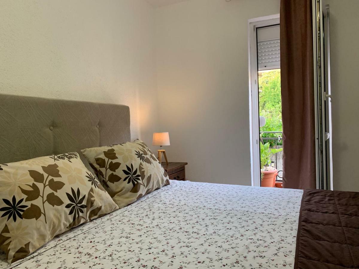 Apartmani Krgusic Tivat Exterior foto